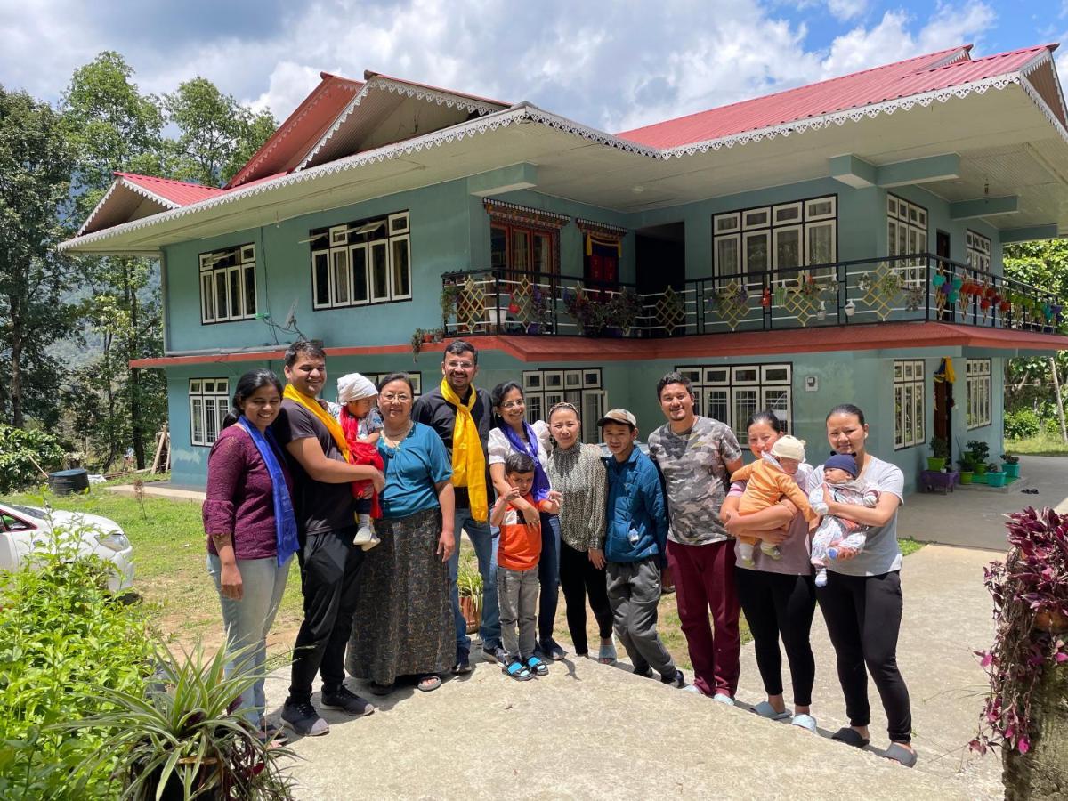 Khimsha Homestay Пелинг Екстериор снимка